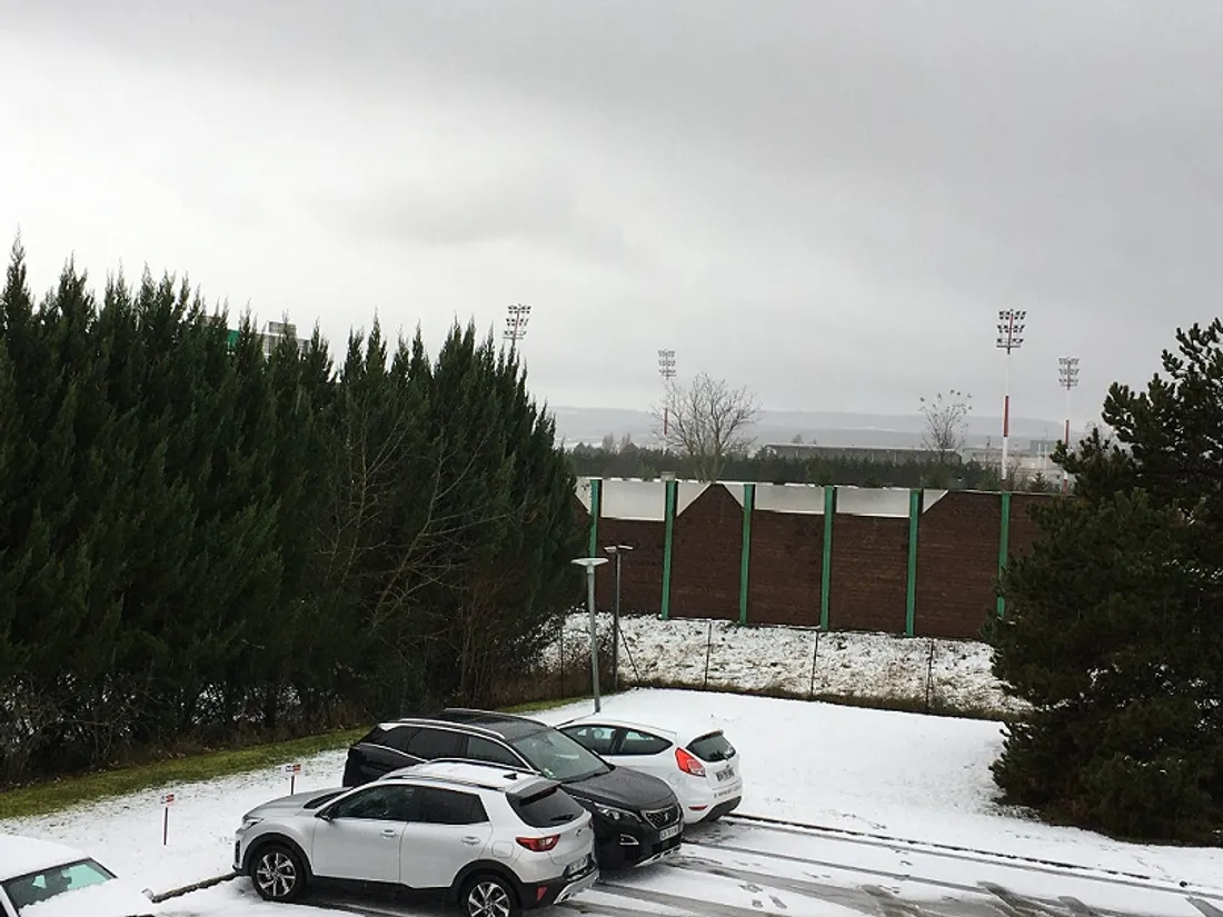 La neige a fait son apparition ce vendredi matin en Côte d'Or 